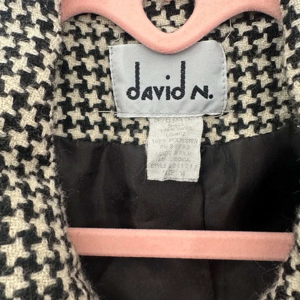 Vintage Black & White Houndstooth Zip-Front Women's Jacket - Picture 5 of 7